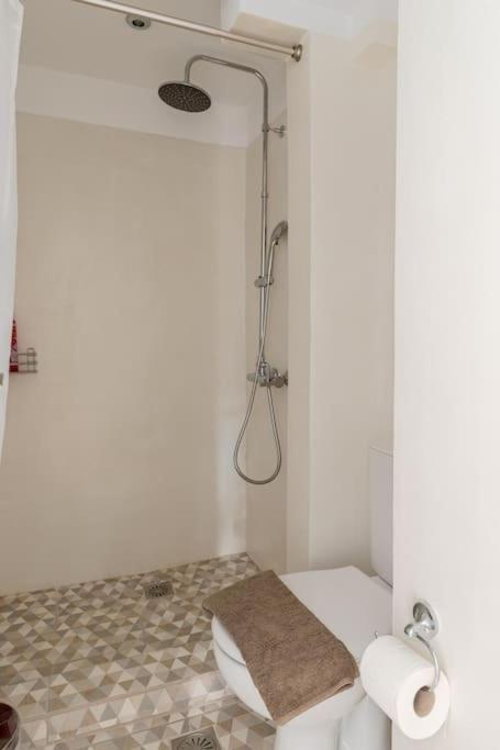 Brand New Bright Modern 6Bdr Apt-1Min To Acropolis Atena Exterior foto